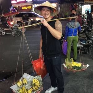 Meet your Posher, Daniel